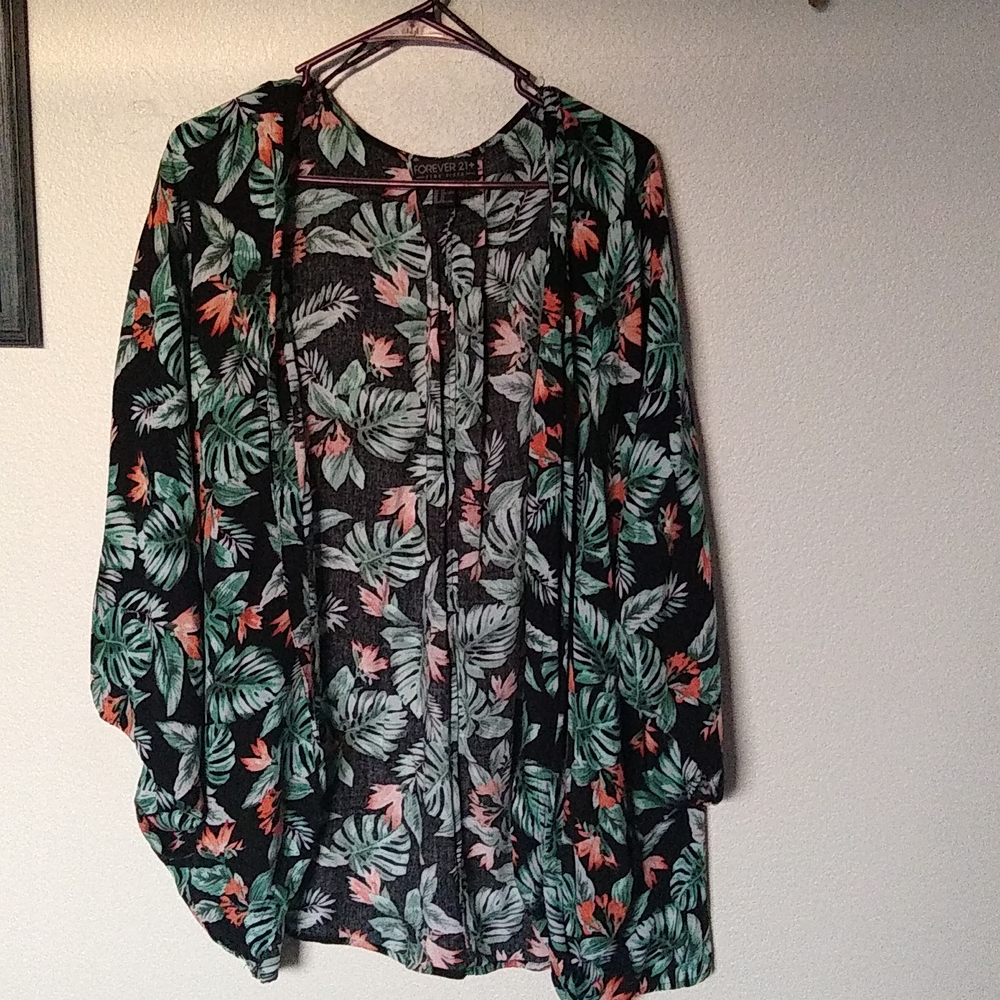 Forever 21 floral kimono size 2x